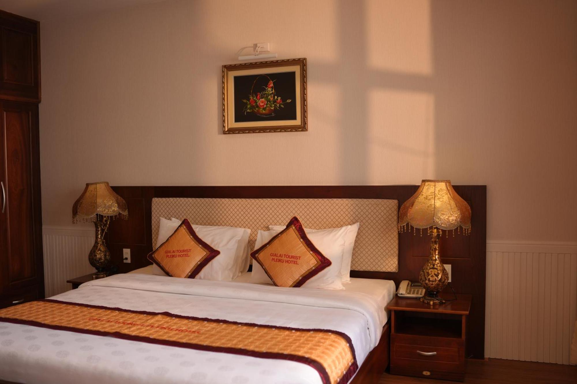 Pleiku Hotel By Gia Lai Tourist Kültér fotó